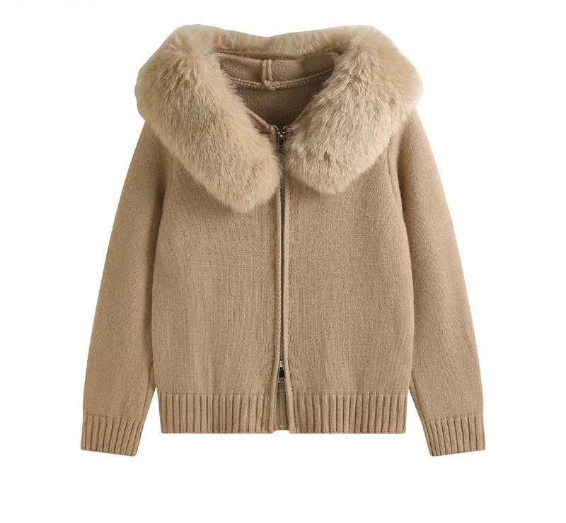 "Feline" Strickjacke mit Fell