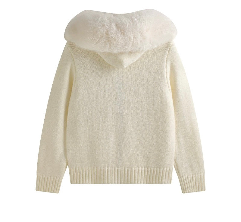 "Feline" Strickjacke mit Fell